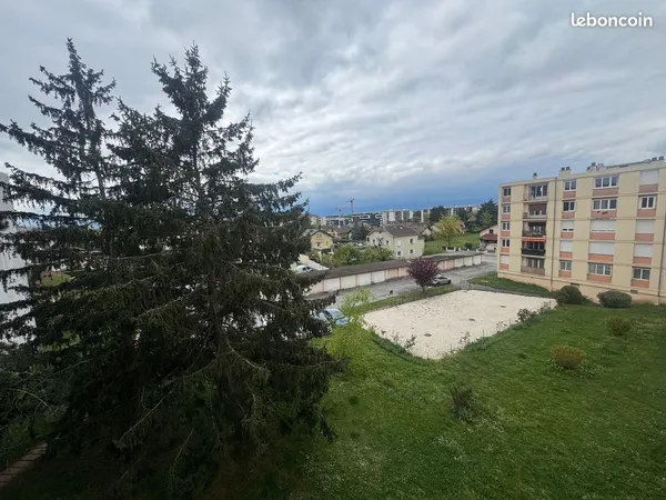 Appartement type T4 Ambilly