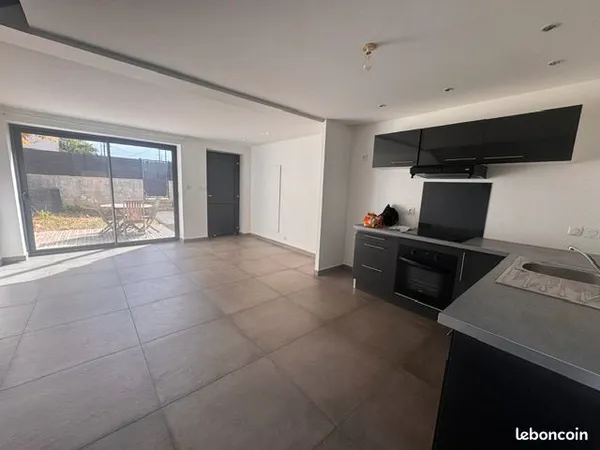 Particulier loue Appartement T3 avec rez de jardin -LES CÔTES D'AREY