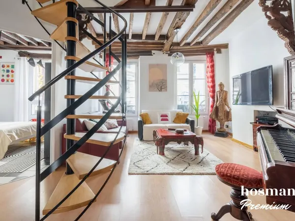 Coup de coeur - Duplex T5 avec Terrasse de 20 m2 - 113.0 m² - Idéalement placé - Rue de Clignancourt