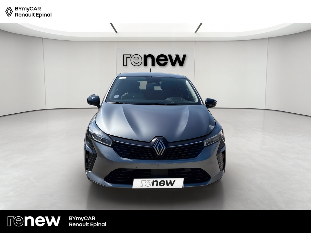 Renault Clio TCe 90 — photo 8