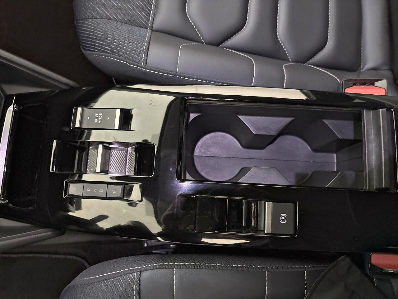 Citroën C4 puretech 130 s&s eat8 shine pack — photo 21