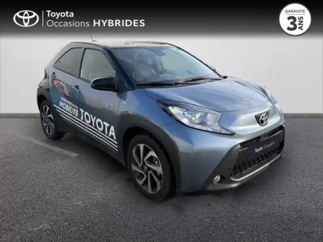 Toyota Aygo X 1.0 vvt-i 72ch design my24 — photo 11