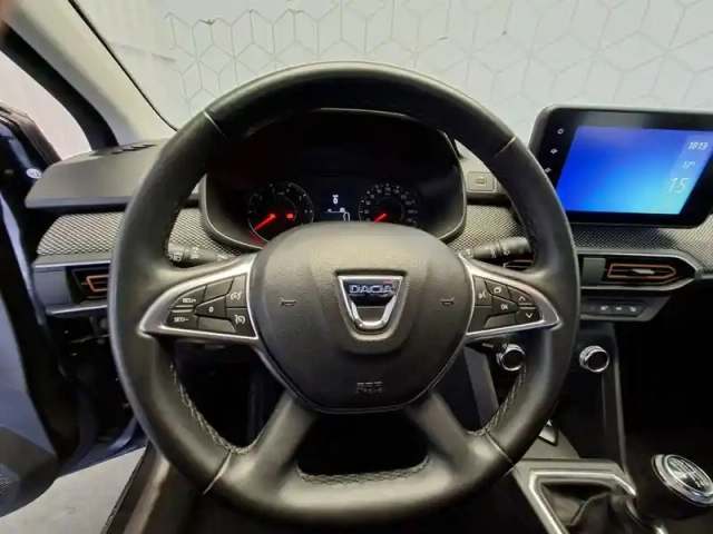 Dacia Sandero eco-g 100 - 22 — photo 32