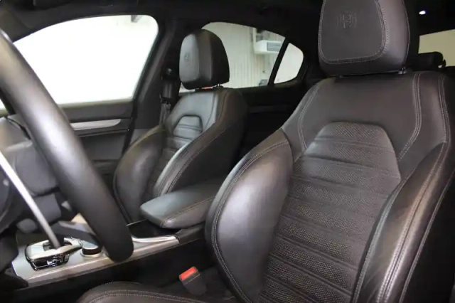 Alfa Romeo Stelvio 2.2 190 ch q4 at8 — photo 30