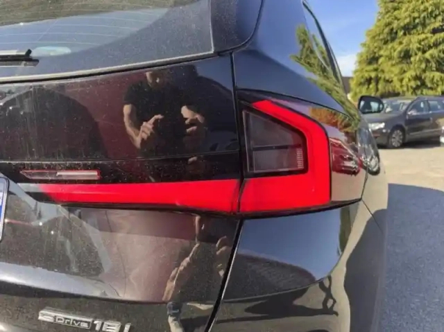 Bmw X1 sdrive18i 136ch xline — photo 6