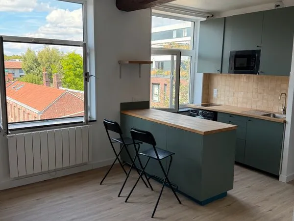 🏠 [À LOUER] Studio 28 m² refait à neuf - proche Catho