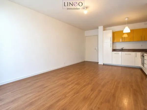 APPARTEMENT - 2 PIECES - QUARTIER NEWBURN - STATIONNEMENT