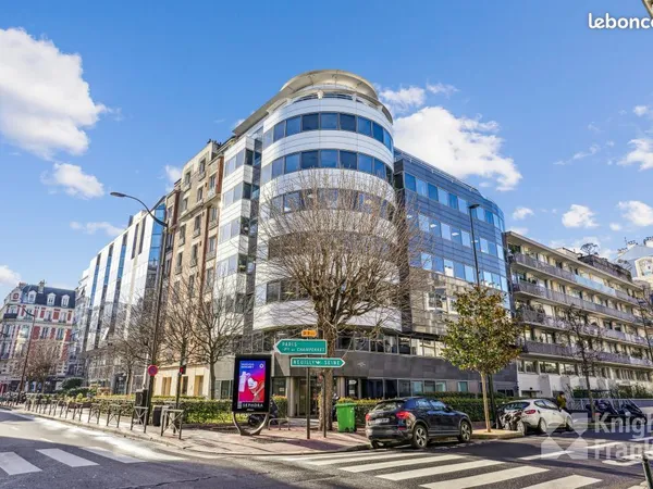 Bureaux 283 m²