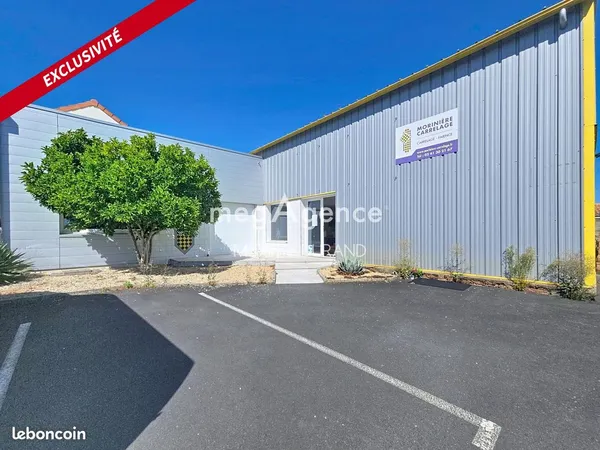 Bureaux 352 m² LA RENAUDIERE