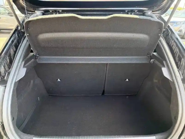 Peugeot 208 puretech 75 s&amp;s bvm5 — photo 6