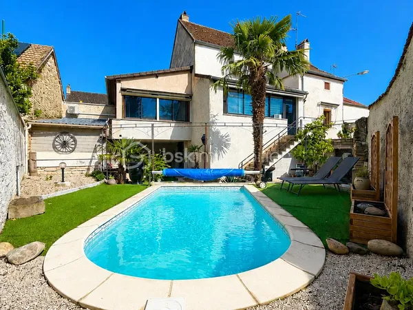 Maison 5 pièces 140 m²