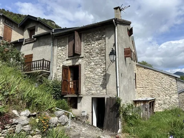Maison Vente Val-de-Sos 4p 60m² 80000€