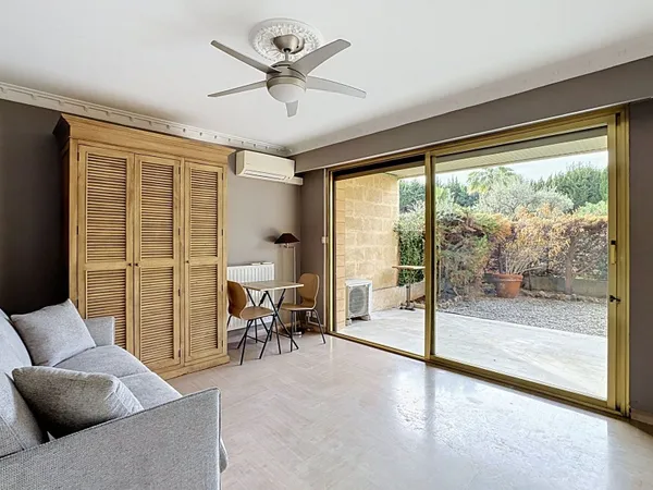 Studio 1 pièce 22 m²