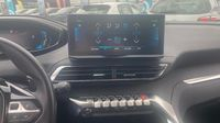 Peugeot 3008 HYBRID 225ch Allure Pack e-EAT8 — photo 19