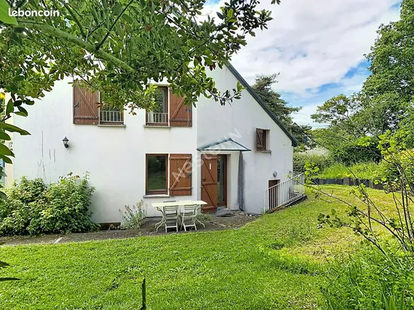 Maison 6 pièces 198 m²