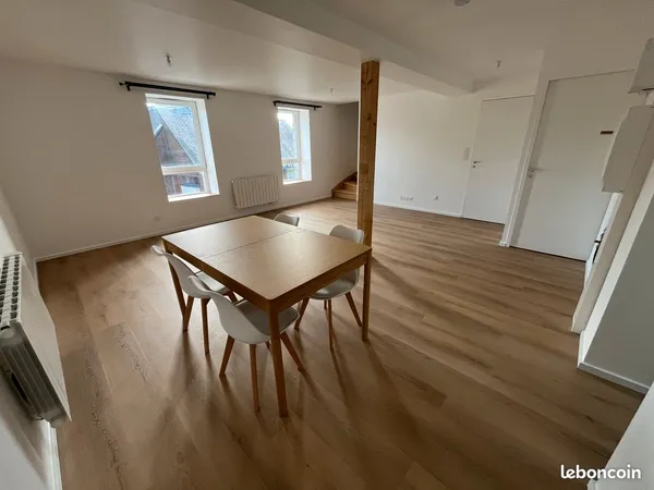 Appartement en duplex meublé 3 pièces 78 m2