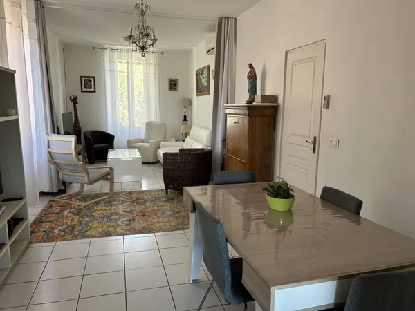 Maison 8 pièces 162 m²