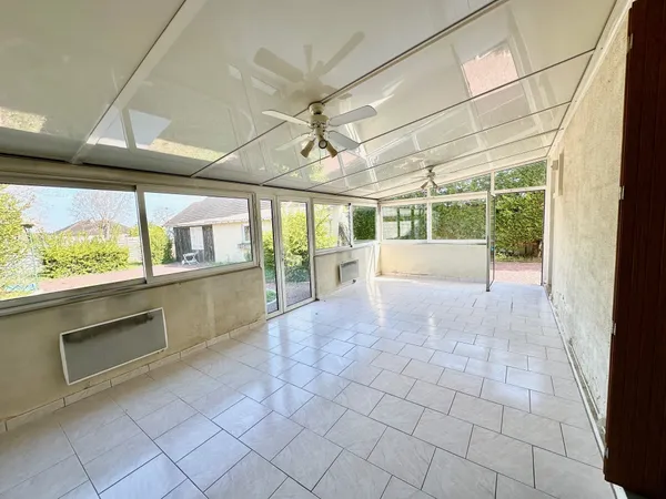SAINT DOULCHARD, maison T4 de 117 m2 avec garage et dépendan