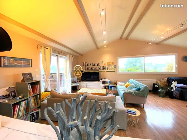 Maison 7 pièces 190 m²
