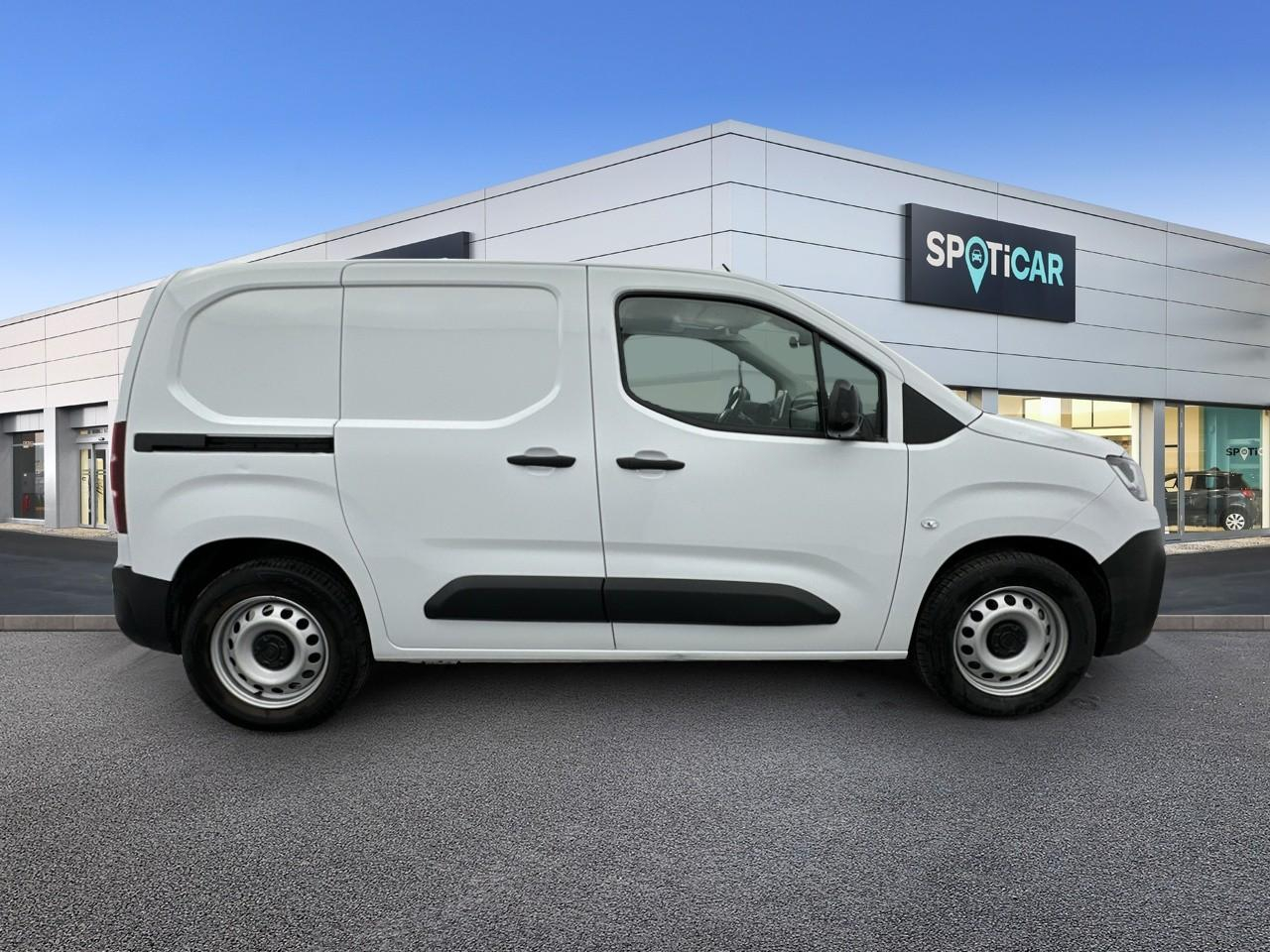 Fiat Doblo -e fourgon m 800kg electrique 100 kw batterie 50 k — photo 4