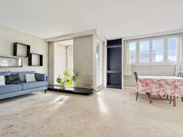 BOULOGNE 70 M² 3 PIÈCES AUX VOLUMES RARES 10E ÉTAGE VUES DÉGAGÉES