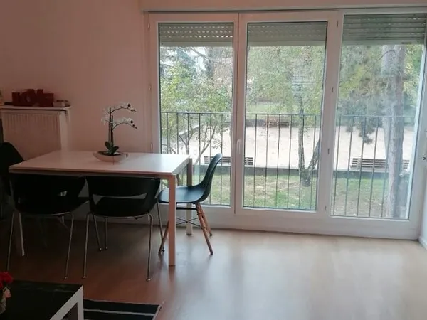 Appartement à vendre au centre ville d'Achères Belle opportunité à Achères centre-ville Belle Écritu
