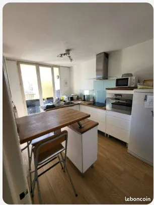 Colocation meublée filles - 2 chambres disponibles - Lormont