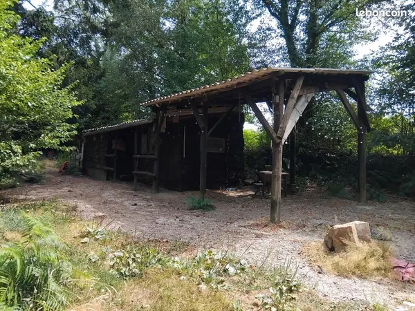 Terrain d'agrément avec chalet 1000 m2 BRIX SAINT JOUVIN