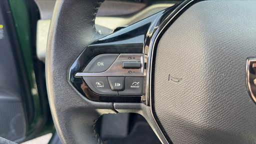 Peugeot 308 1.2 Puretech 130 EAT8 - Allure Pack – 2023 – 53452 km – Essence – Boîte Automatique — photo 3