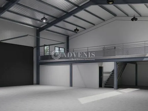 Local d'activité 450 m²