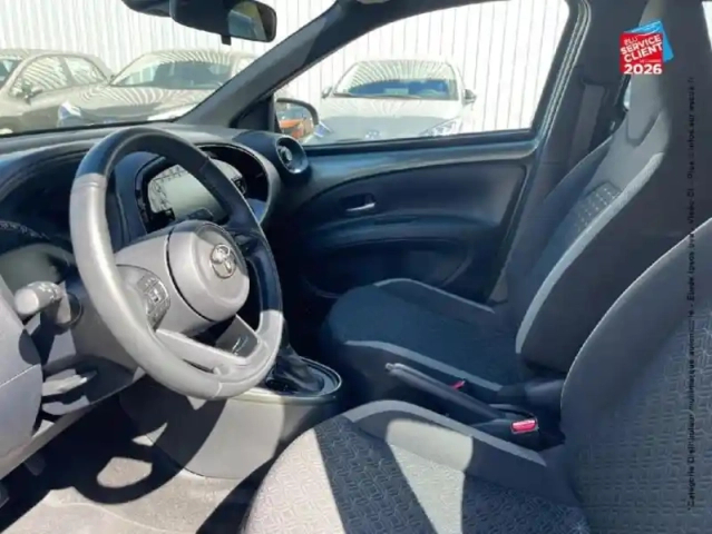 Toyota Aygo x 1.0 vvt-i 72ch design s-cvt — photo 15