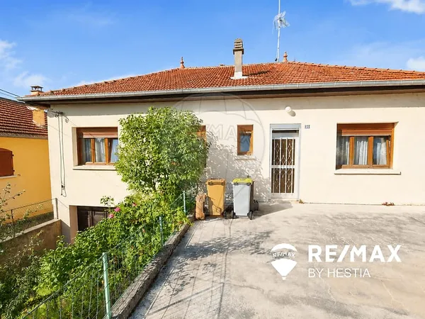 Maison de plain-pied 4 pièces 97 m²