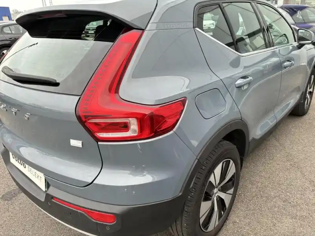 Volvo Xc40 t4 recharge 129+82 ch dct7 — photo 10