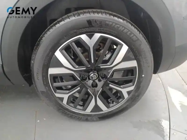 Citroën C4 hybride 145 ch e-dcs6 — photo 11