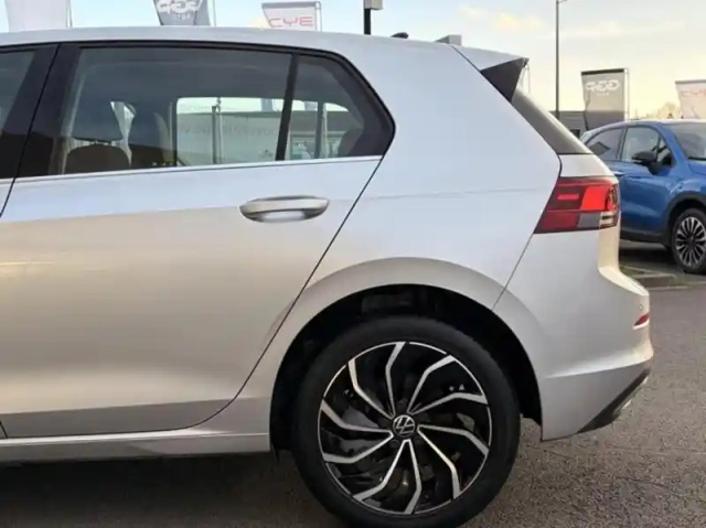 Volkswagen Golf 1.4 ehybrid opf 204ch style dsg6 — photo 10
