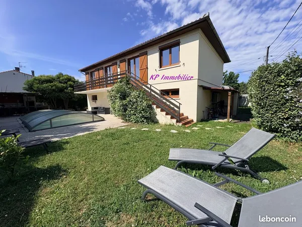 Villa 6 pièces 184 m²