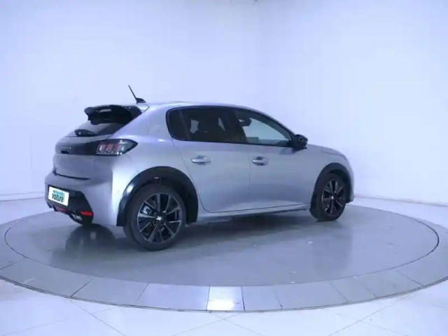 Peugeot 208 puretech 130 s&amp;s eat8 — photo 5