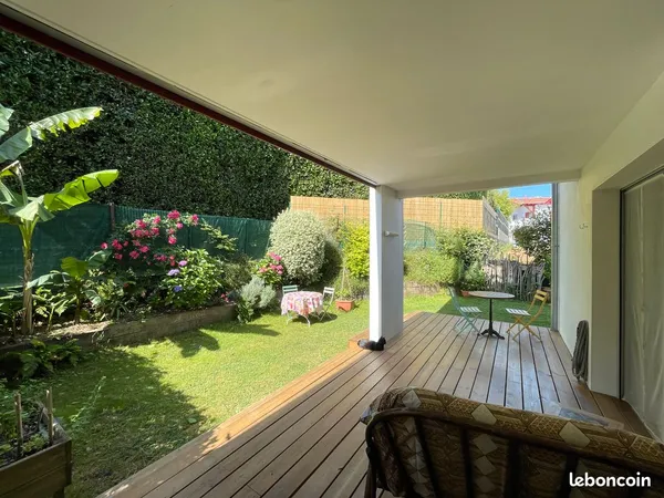 Appartement T3 jardin-USTARITZ BOURG