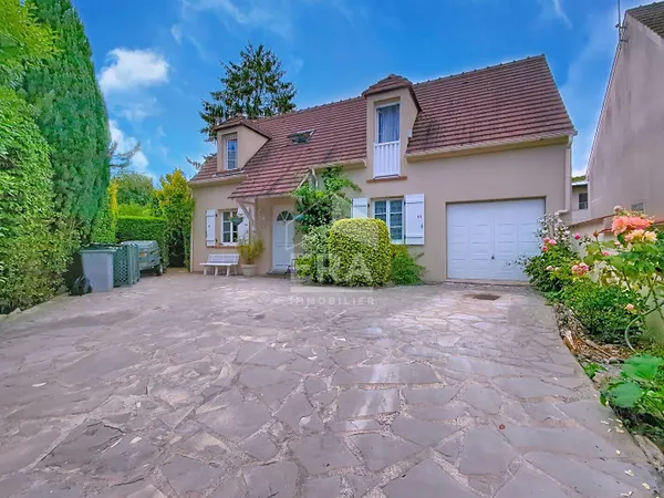 Maison 7 pièces 144 m²