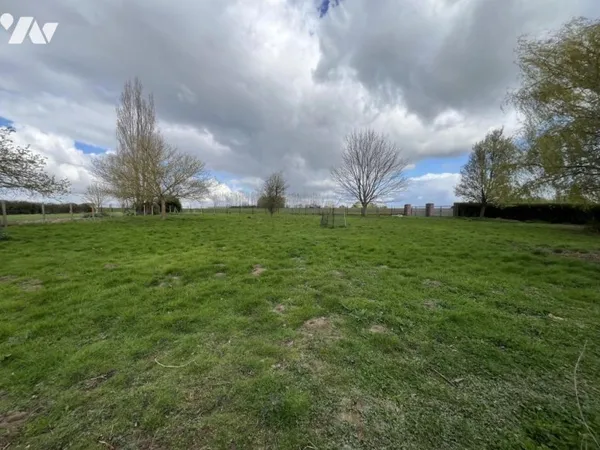 Terrain 1792 m²