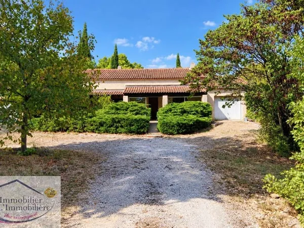 Maison de plain-pied 5 pièces 117 m²