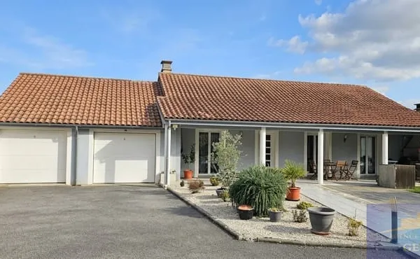 EN EXCLUSIVITÉ Maison de plain pied à Laslades