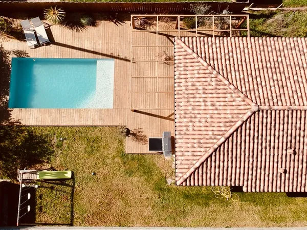 Maison familiale plain-pied - Villa piscine - 3 chambres - 2 salles de bain