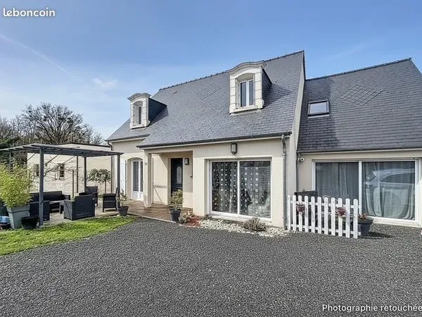 Maison 7 pièces 165 m²
