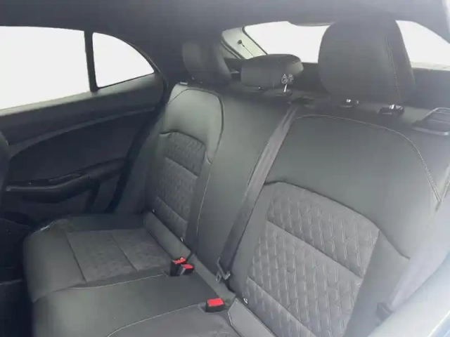 Mg Mg3 hybrid+ 195ch luxury — photo 12