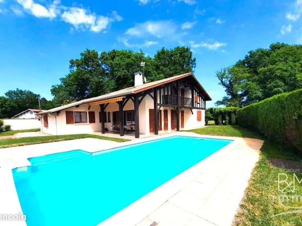 Maison 7 pièces 170 m²