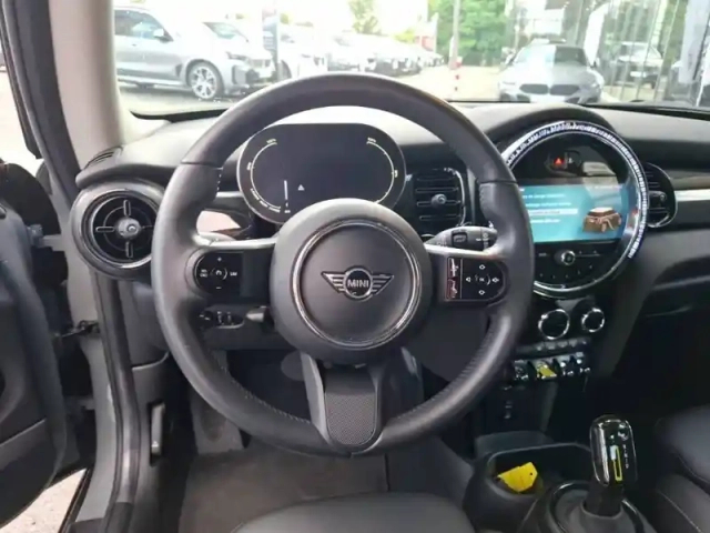Mini Mini hatch 3 portes cooper se 184 ch — photo 6