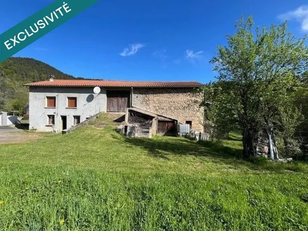 Ancienne ferme à réhabiliter sur parcelle 1616 m2