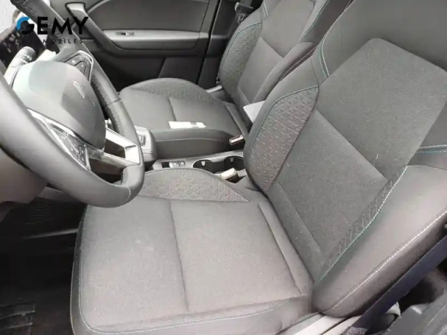 Renault Captur e-tech full hybrid 160 ch — photo 9