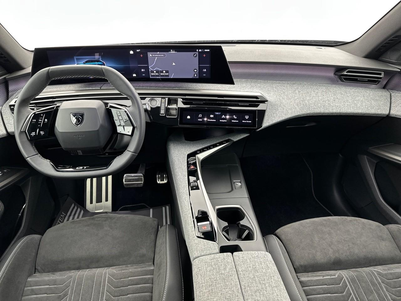 Peugeot 5008 hybrid 145 ch e-dcs6 gt — photo 11
